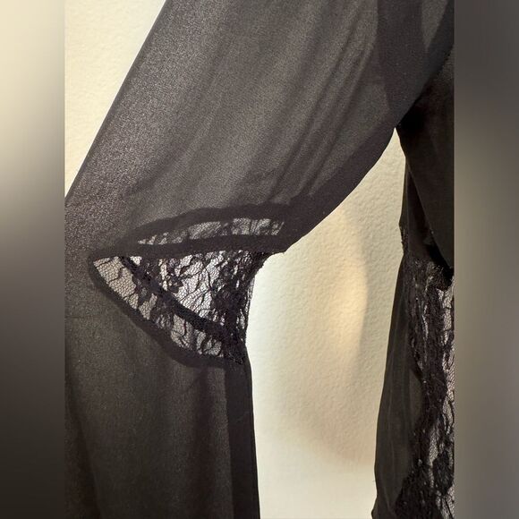 Anthropologie Lush Black Long Sleeve Sheer Top Lace Accents Women’s Size Medium - Picture 12 of 15